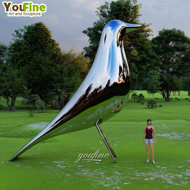 人気の屋外用電動金属製鳥の像、キネティックウィンドアート彫刻