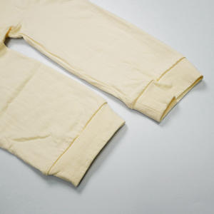 Conjuntos de pijamas de mujer de algodón orgánico 100% personalizados al por mayor, ropa de dormir de punto con cierre de botones ecológica para primavera y otoño - Product Image 3