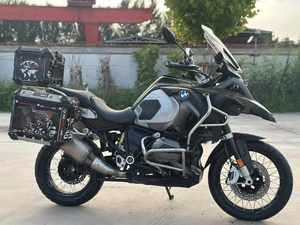 Motocicleta Usada B <span class=keywords><strong>R1250GS</strong></span> <span class=keywords><strong>Adventure</strong></span> 1250cc Boxer Twin con Tres Cajas de Equipaje de Aluminio, Velocidad Máxima >80km/h CN/JIA - Product Image 3