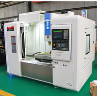 Centre d'usinage CNC VMC650 centre d'usinage vertical centre d'usinage avec 3 axes 4 axes 5 axes
