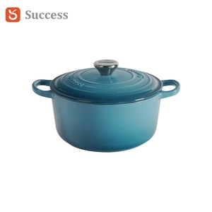 <span class=keywords><strong>Cocotte</strong></span> en fonte <span class=keywords><strong>émaillé</strong></span>e avec couvercle, robuste, compatible induction, prête pour le <span class=keywords><strong>four</strong></span>, vente en gros usine OEM - Product Image 5