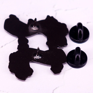 Divertido Broche Anatómico de <span class=keywords><strong>Rodillas</strong></span>: Pin Esmaltado 'Mis <span class=keywords><strong>Rodillas</strong></span> Doloren' con Patas de Esqueleto y Flores, Humor Médico Peculiar para Accesorio - Product Image 2