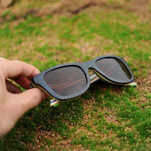 Lunettes de soleil pour hommes de haute qualité en bois recyclé de haute qualité, <span class=keywords><strong>meilleur</strong></span> prix d'usine avec logo personnalisé, produit à la vente - Product Image 3
