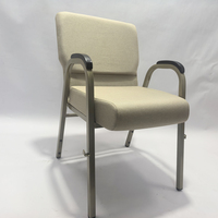 Chaises rembourrées Offre Spéciale de chaire de bourse pour le service chaise d'église pasteur empilable avec accoudoir en bois