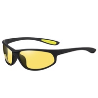 Lunettes de soleil polarisées UV400 coupe-vent personnalisées avec monture semi-cerclée TR90, sangle réglable et verres miroir pour homme, idéales pour l'extérieur