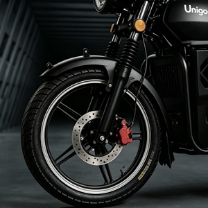 Mini-moto électrique Unigogo Pocketbike Noir Rouge Moto Urbaine pour Adultes Transport Urbain 4000W 72V - Product Image 3