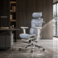 Chaise de bureau ergonomique exécutive entièrement en maille, dossier haut, réglable en hauteur, inclinable et pivotante avec repose-pieds