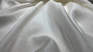 <span class=keywords><strong>ผ้า</strong></span><span class=keywords><strong>ไหม</strong></span>วิสโคสแจ็คการ์ดซาตินลายเส้นลายเปลือกไม้ สำหรับชุดเดรส เสื้อเบลาส์ และแฟชั่นหรูหรา - Product Image 6