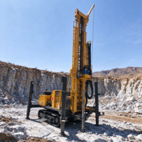 Foreuse de puits d'eau sur chenilles de 500 m de profondeur, machine de forage rotative de 11000 Nm pour le forage de roches