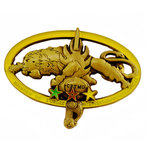Insigne Militaire de Brevet BMP Doré, Emblème du Cameroun à l'effigie d'une double épée et d'un épi de blé - Product Image 2