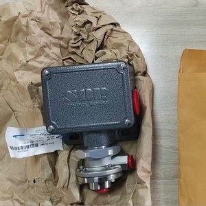 Interruptor de Presión Diferencial SOR Thor 101NN-K3-N4-C1A, Rosca G1/2, IP65, Latón, para Aire - Product Image 1