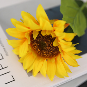 Girasol Artificial de Tallo Único al por Mayor, Decoración para el Hogar, Sala de Estar, Adorno para Bodas, Decoración Floral Artificial - Product Image 1