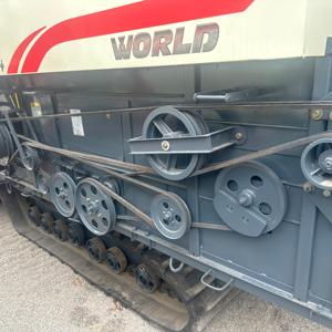 Cosechadora Combinada de Segunda Mano para Arroz, Trigo y Maíz, Motor de 135 Hp, Buen Estado, Origen Shandong - Product Image 4