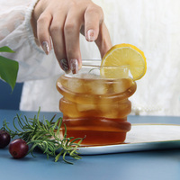 Verre à spirale créatif en verre transparent avec design ondulé pour cocktails, thés aux fruits, boissons froides, café – Prêt à offrir