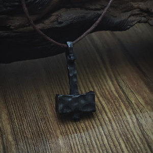 Vente en gros de bijoux marteau Viking en acier inoxydable <span class=keywords><strong>nordique</strong></span> Viking marteau de Thor pendentif Mjolnir collier pour hommes - Product Image 5