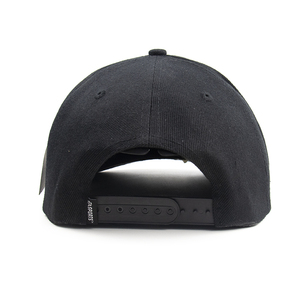 Casque de moto demi-ouvert anti-UV avec motif brodé, style casquette rigide courte à visière, idéal pour le sport - Product Image 4
