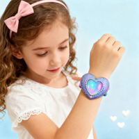 Bracelet lumineux en plastique en forme de cœur pour la Saint-Valentin, accessoire LED en gros, cadeaux de la Saint-Valentin pour couple