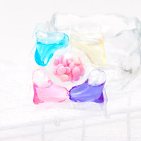 Belles dosettes de linge parfumées 5 en 1 nettoyage détergent à lessive perles booster de parfum étiquette de marque privée personnalisée 100 pièces/boîte
