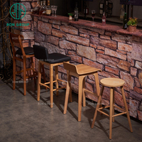 Vente en gros de meubles de discothèque minimalistes à prix réduit Table de bar ronde en bois massif Tabouret de chaise de bar haut pour restaurant commercial