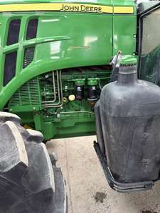 Tractor Usado John Deere 1504 de 95HP 4WD, Maquinaria y Equipo Agrícola para Granja - Product Image 3