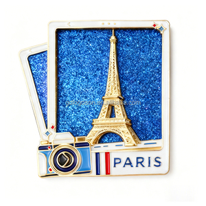 Nouveauté Aimant en métal Souvenirs de <span class=keywords><strong>Paris</strong></span> Aimant de réfrigérateur photo 3D avec paillettes Tour Eiffel Souvenir Décoration Aimant en émail - Product Image 1