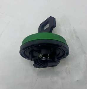 Bouchon de réservoir de carburant à remplissage rapide AT346094 compatible avec les chargeurs, bulldozers, tracteurs et niveleuses JD 1400, 2854, 310L, 310SL, 315SL, 325SL, 370E, 410E, 410L - Product Image 5
