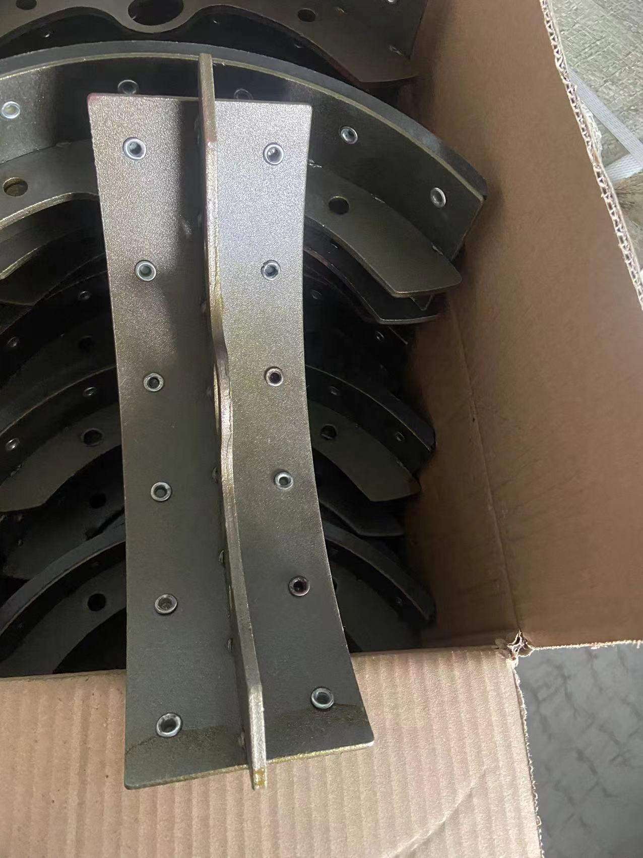 JAPANESE Heavy Duty Truck BRAKE SHOE 58305-5KA20 for Coaster Model