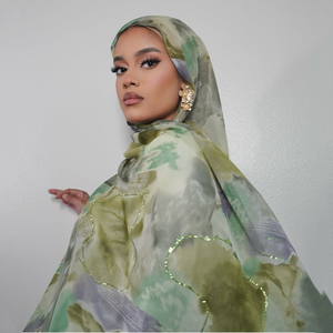 2025 mới nhất lá vàng kim loại <span class=keywords><strong>TIE</strong></span> <span class=keywords><strong>DYE</strong></span> in chiếc khăn hijab Chất lượng cao ripped cạnh người phụ nữ in khăn hijab - Product Image 1