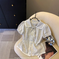 Nouvelle chemise à carreaux en dentelle douce à col Claudine pour femme, collection été 2026 – Haut court à manches courtes, tendance et élégant