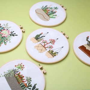 XIXI Kit de Bordado de Punto de Cruz DIY para Adultos, Diseño de Girasol, Tela de Algodón, Hecho a Mano, Forma Redonda, Diseño para Dueños de Perros - Product Image 5