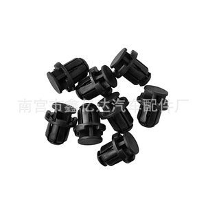 Suzuki B56 Side Skirt Clips <b>Snap</b> On PA66 Auto <b>Fastener</b> For SX4 Swift Shangyue Ruiqi - Product Image 2