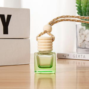 Treo Đầy Màu Sắc Xe Khuếch Tán Chai Rỗng 8Ml Vuông Thủy Tinh Làm Mát Không Khí Chai Với Nắp Bằng Gỗ Cho Nước Hoa Tinh Dầu - Product Image 3