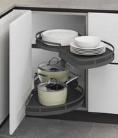 Panier de rangement d'angle rotatif à deux niveaux en métal gris pour armoire d'angle, idéal pour organiser les ustensiles de cuisine