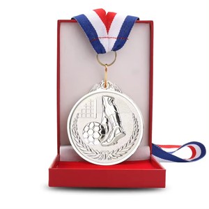 Médailles sportives en alliage <span class=keywords><strong>de</strong></span> zinc personnalisées Or Argent Bronze Kung Fu Taekwondo Karaté <span class=keywords><strong>Judo</strong></span> Médaille <span class=keywords><strong>de</strong></span> récompense Trophée international Match - Product Image 4