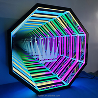 Miroir tunnel décoratif de salle de bain et de salle de sport moderne de luxe en gros avec LED 3D à effet infini et anti-buée personnalisé