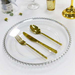 Plato Decorativo de Plástico Transparente Acrílico con Borde Dorado, Diseño Retro de Lujo para Cargador de Tablet - Product Image 3