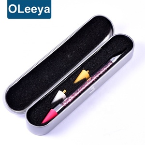 Crayon à double embout pour nail art, avec embouts en cire pour ramasser les strass, et emballage en boîte métallique, vente en gros - Product Image 3