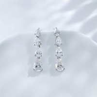 Orecchini pendenti a goccia in oro bianco 18K con diamanti da laboratorio, orecchini a lobo pendenti alla moda, orecchini a cerchio pendenti, orecchini a lobo con moissanite, orecchini a cerchio di tendenza