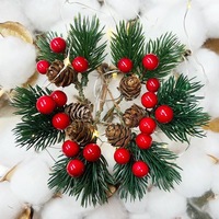 Decoración Navideña, Adorno Redondo de Madera Artificial con Piñas Rojas, Accesorios para Cajas de Regalo DIY, Agujas de Yiwu