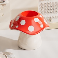 Accessoires de bureau de Ningbo, directement de l'usine, organiseur de rangement pour fournitures de bureau, porte-stylos et crayons en forme de champignon.
