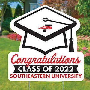 Letrero Decorativo Grande para Exteriores, Personalizado con Logotipo y Diseño de Birrete de Graduación, Vinilo Corrugado, Recortado (24"x24") - Product Image 3