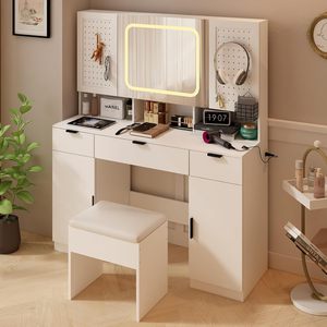 Grande coiffeuse avec miroirs éclairés par LED et planches à clous DIY avec crochets, coiffeuse avec station de charge - Product Image 6