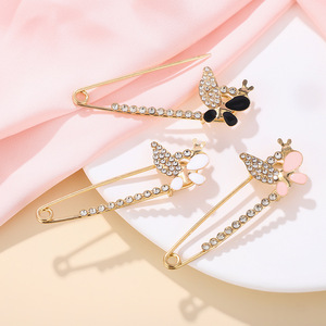 Butterfly Rhinestone Brooch Zinc Alloy Safety Pin Fashion Accessory For Clothing Cardigan Gift Decor 6x2cm - Product Image 3