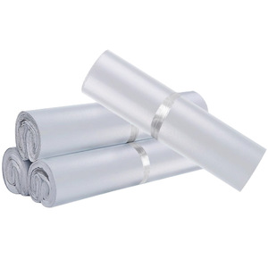 Cien Bolsas de Embalaje de Plástico Impermeables Blancas de Baja Presión, Tamaño Mediano y Grande, para Logística de Comercio Electrónico - Product Image 2
