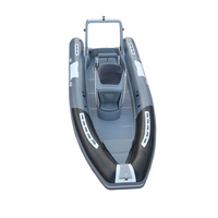 Bateau pneumatique à rames en fibre de verre gris RIB 680A pour les excursions côtières et les activités de loisirs