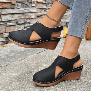 Nouvelles sandales décontractées d'été et d'automne pour femme, ajourées, respirantes, imperméables, à semelle épaisse, couleur unie, légères, à talons - Product Image 5