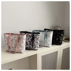 กระเป๋าสะพายไหล่ลายดาวเกาหลีคุณภาพสูงความจุเยอะสำหรับผู้หญิง รุ่นใหม่ปี 2025 กระเป๋าโท้ทหนัง PU พร้อมซิปปิด - Product Image 6