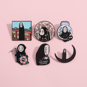 Ruhların kaçışı emaye Pin Backpacks sırt çantaları için no-yüz yaka iğneler broşlar demir rozetleri moda broş giysi için - Product Image 3