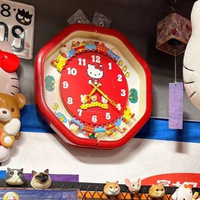 Jam Dinding Plastik Kereta Kecil Kartun HelloKitty Model Berputar Delapan Sisi 155 Jam Gantung Rumah