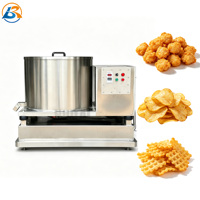Commerciële ontvettingsmachine voor frieten, automatische ontvettingscentrifuge, continue aardappelchips ontwateringslijn